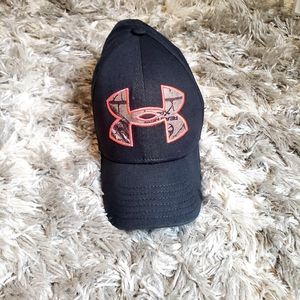 Under Armour Women's ball cap camo M/L